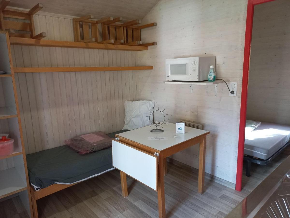 Camping Les Feuilles Chauffailles Экстерьер фото